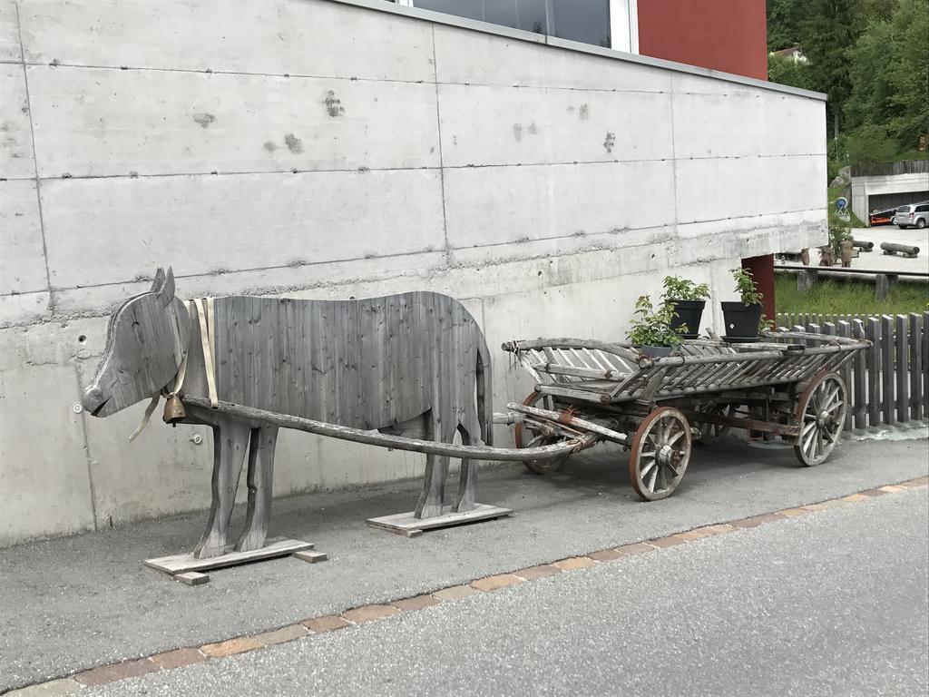 Ferienwohnung Laax Mit Traumblick, Grossem Balkon Und Terrasse Exterior foto
